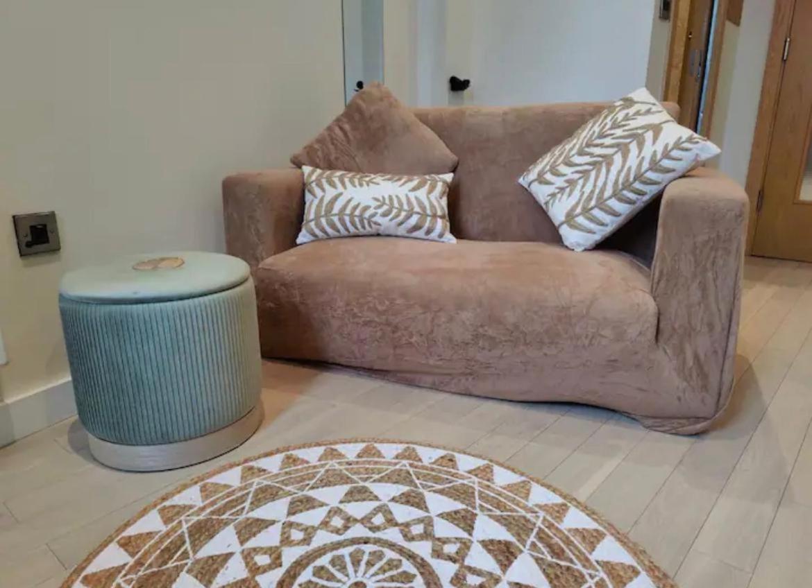 Liverpool Gem: Cozy Studio Retreat Bagian luar foto