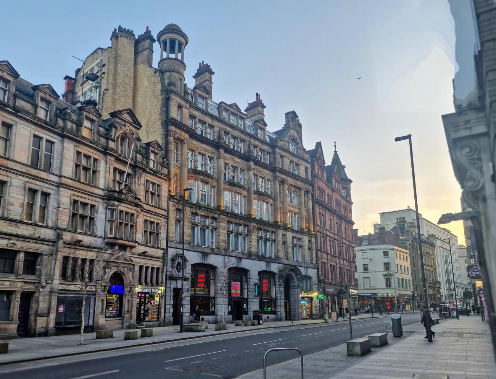 Liverpool Gem: Cozy Studio Retreat Bagian luar foto
